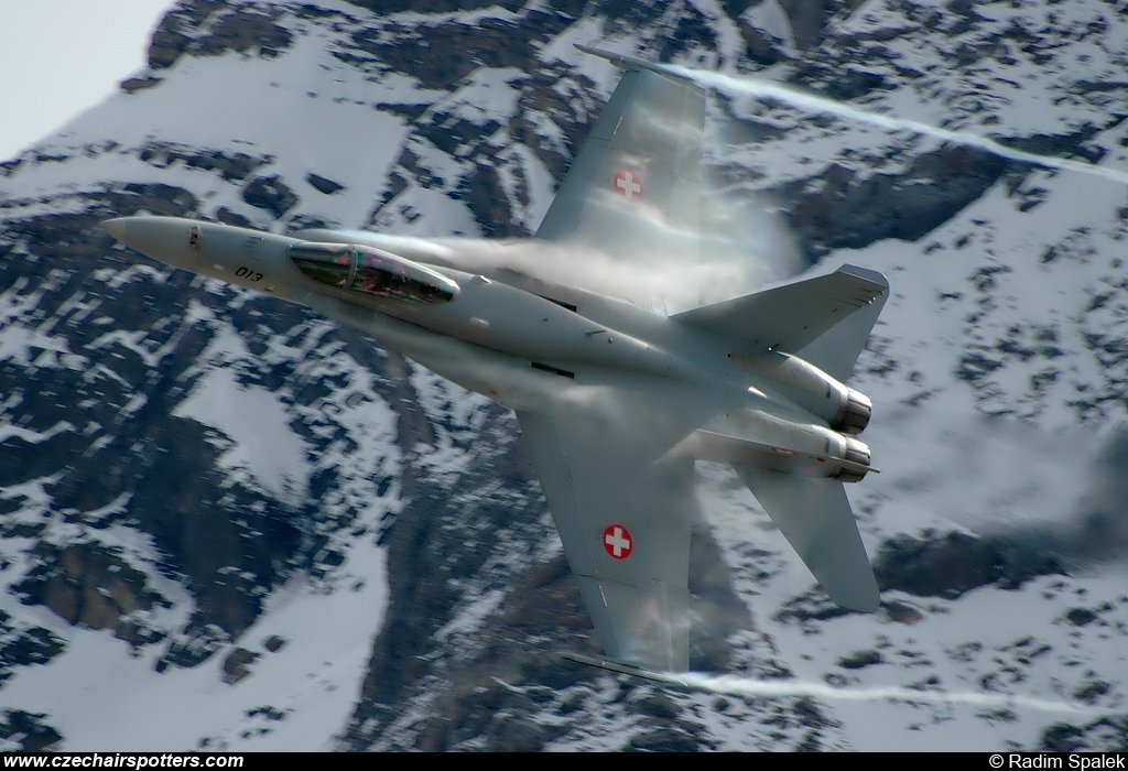 Switzerland - Air Force – McDonnell Douglas F/A-18C Hornet J-5013