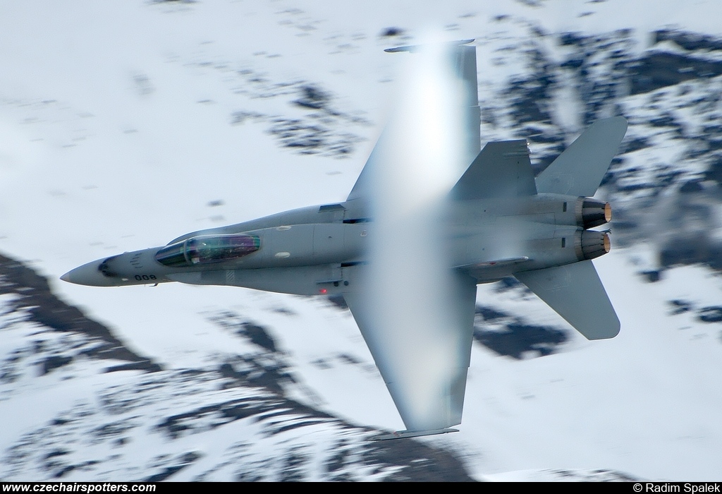 Switzerland - Air Force – McDonnell Douglas F/A-18C Hornet J-5008