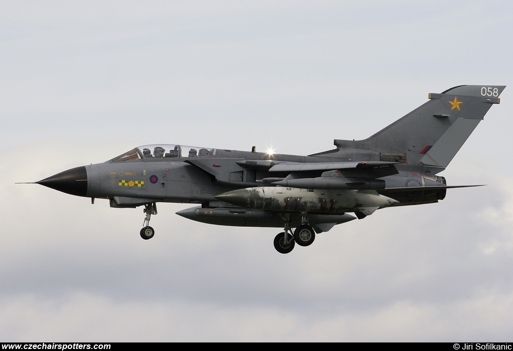 UK - Air Force – Panavia Tornado GR4 ZA591