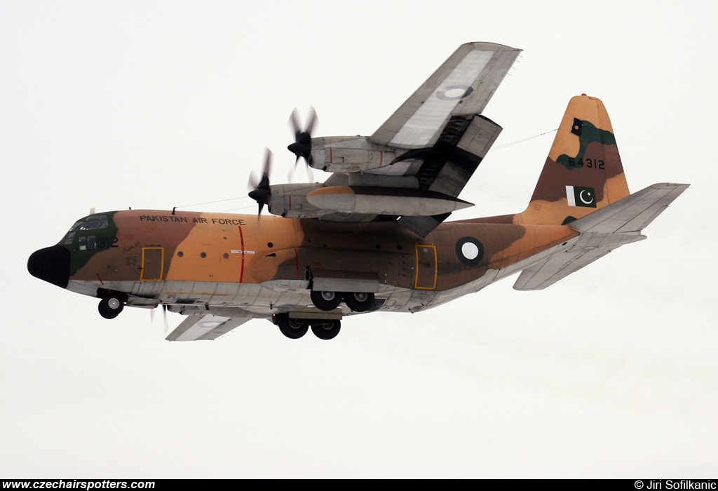 Pakistan - Air Force – Lockheed C-130E Hercules 64312