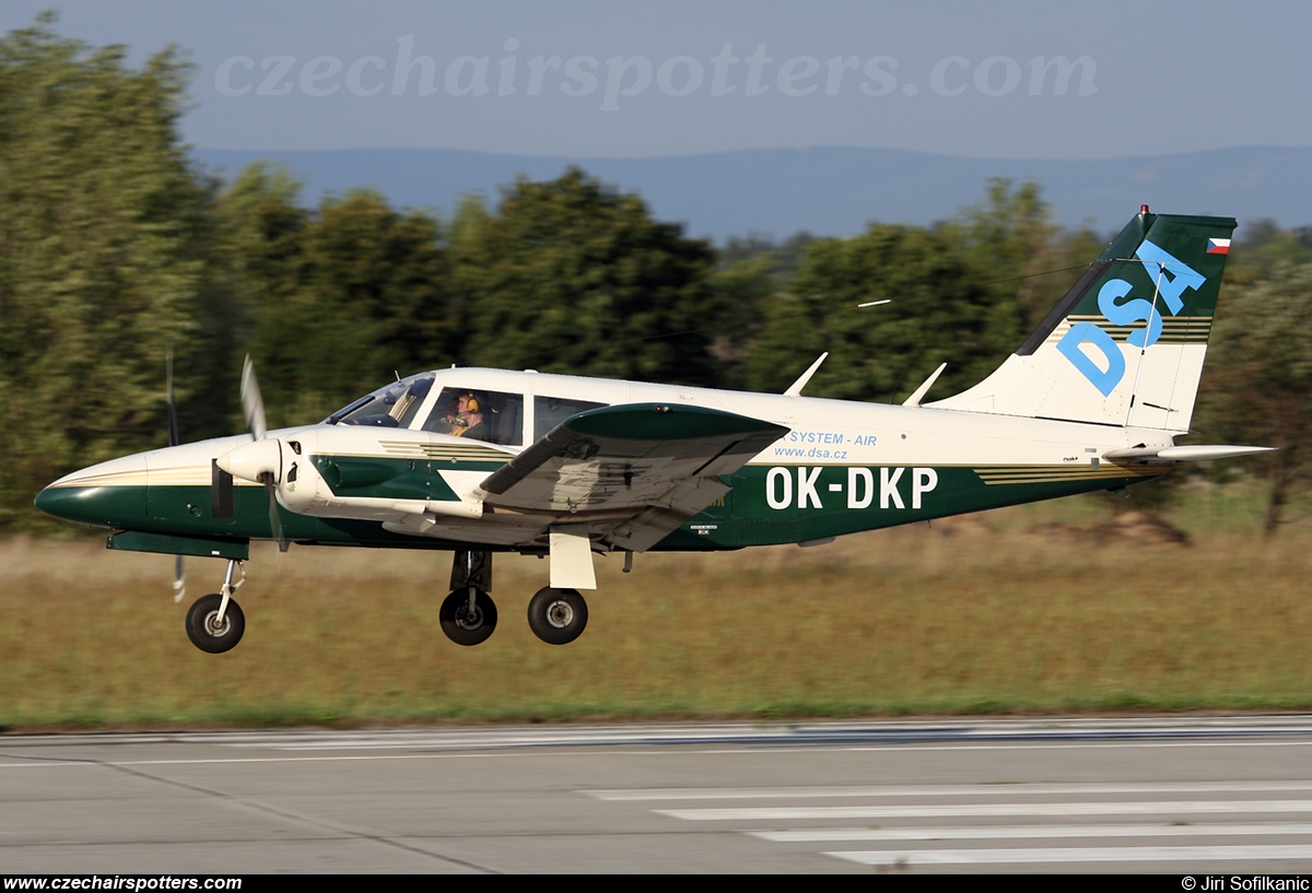 Delta System-AIR a.s. – Piper  PA-34-200 Seneca OK-DKP