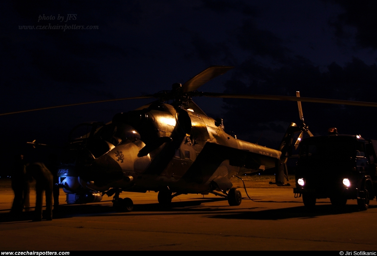Czech - Air Force – Mil Mi-24V Hind 7354