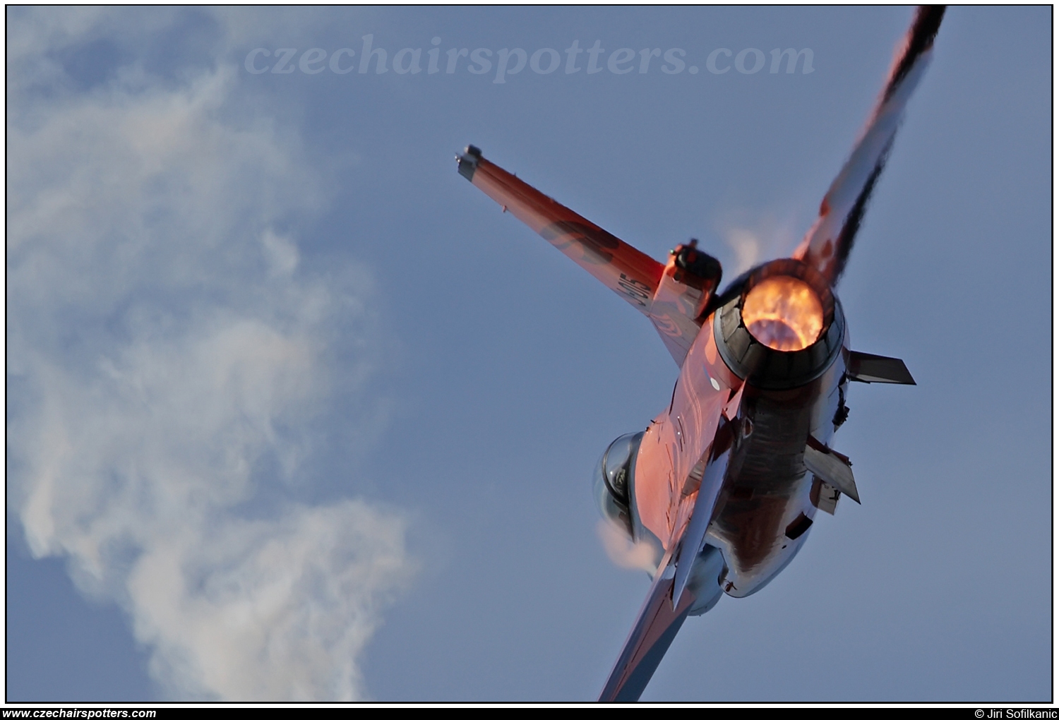 Netherlands - Air Force – Fokker F-16AM Fighting Falcon J-015