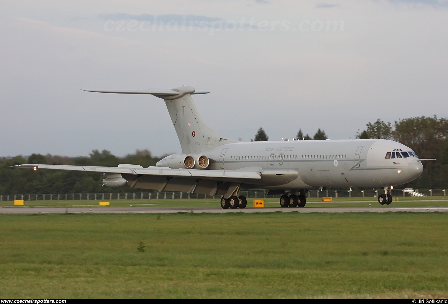 UK - Air Force – Vickers VC10 C1K XV102 / T