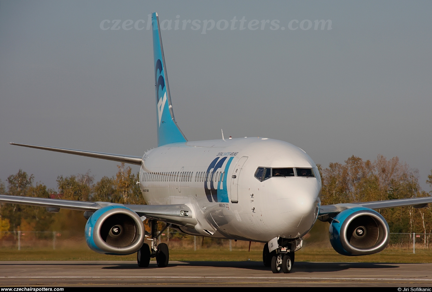 Central Charter Airlines – Boeing B737-31S OK-CCA