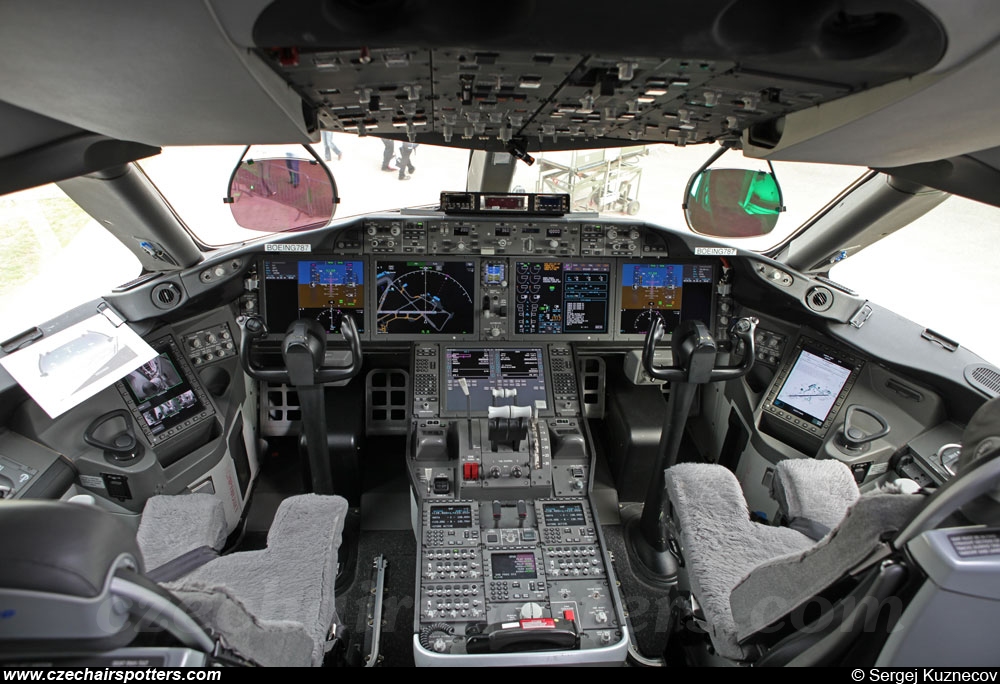 Unknown – Boeing 787 Dreamliner N787BX