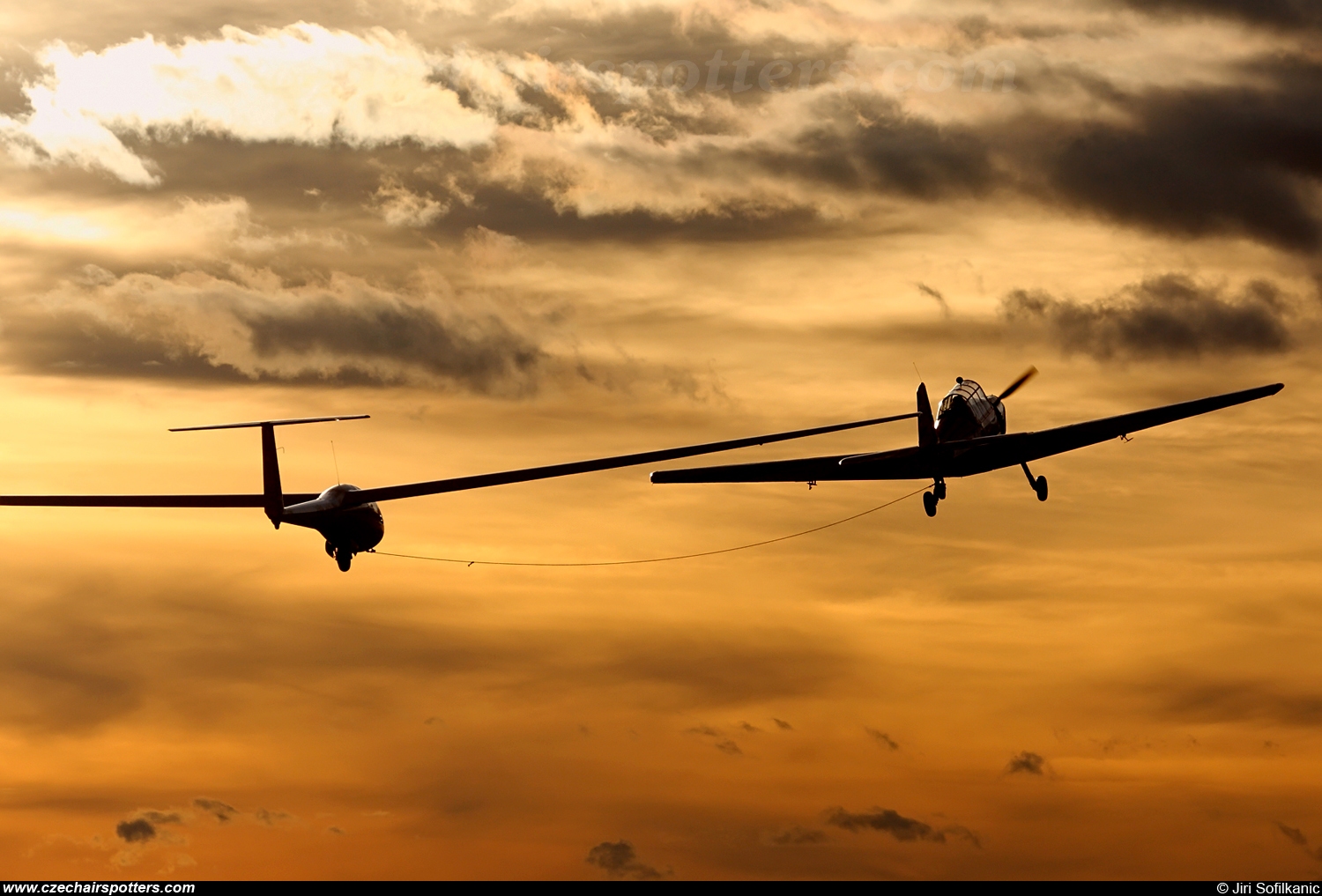 Aeroklub Pardubice – Zlin Z-226MS OK-KMR