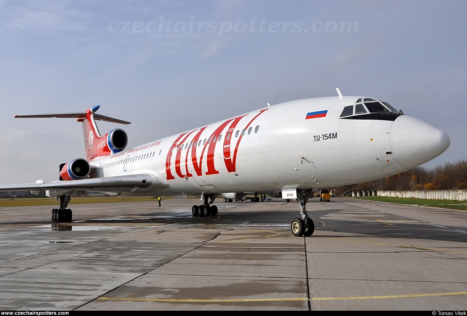 Kavminvodyavia  – Tupolev Tu-154M RA-85792