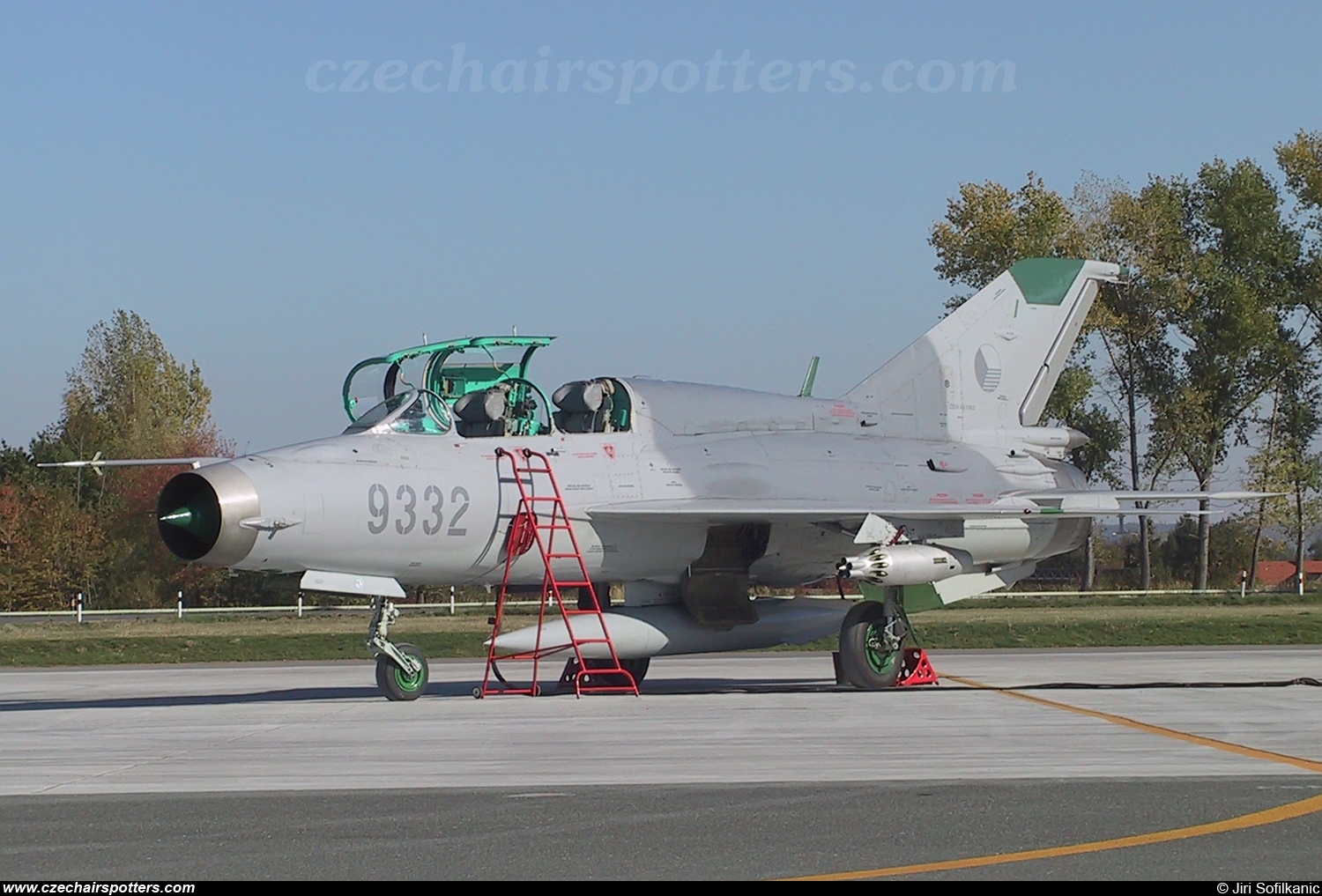 Czech - Air Force – Mikoyan-Gurevich MiG-21UM 9332