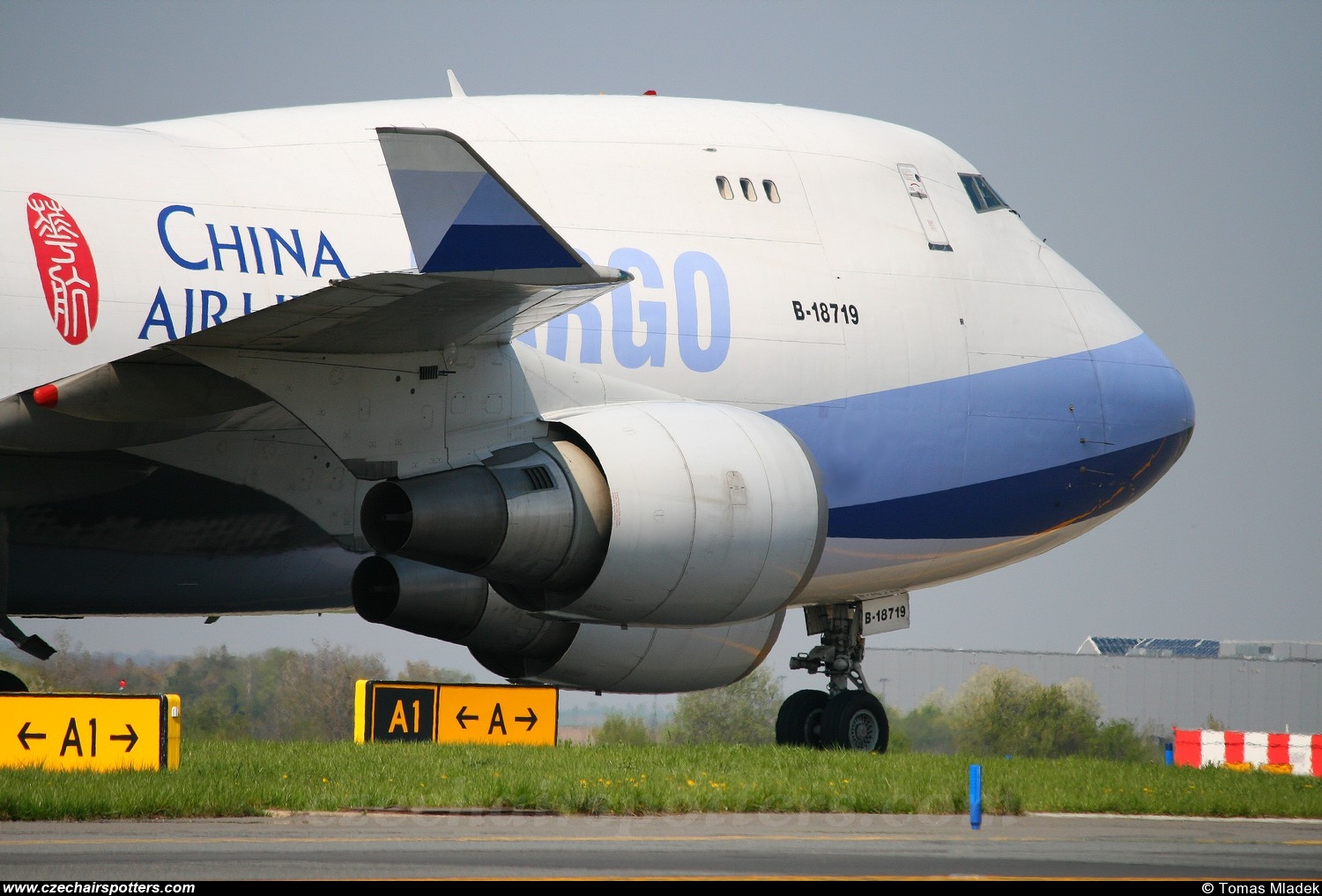 China Airlines Cargo – Boeing B747-409F/SCD B-18719
