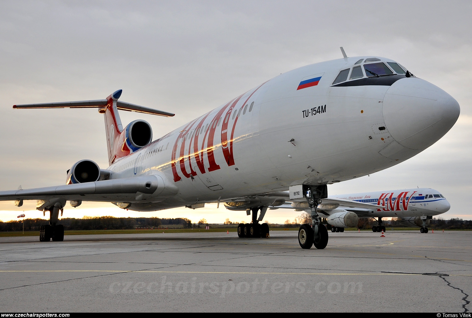 Kavminvodyavia  – Tupolev Tu-154M RA-85792