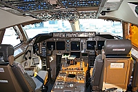 Yangtze River Express ( YZR) – Boeing B747-481(BDSF) B-2435