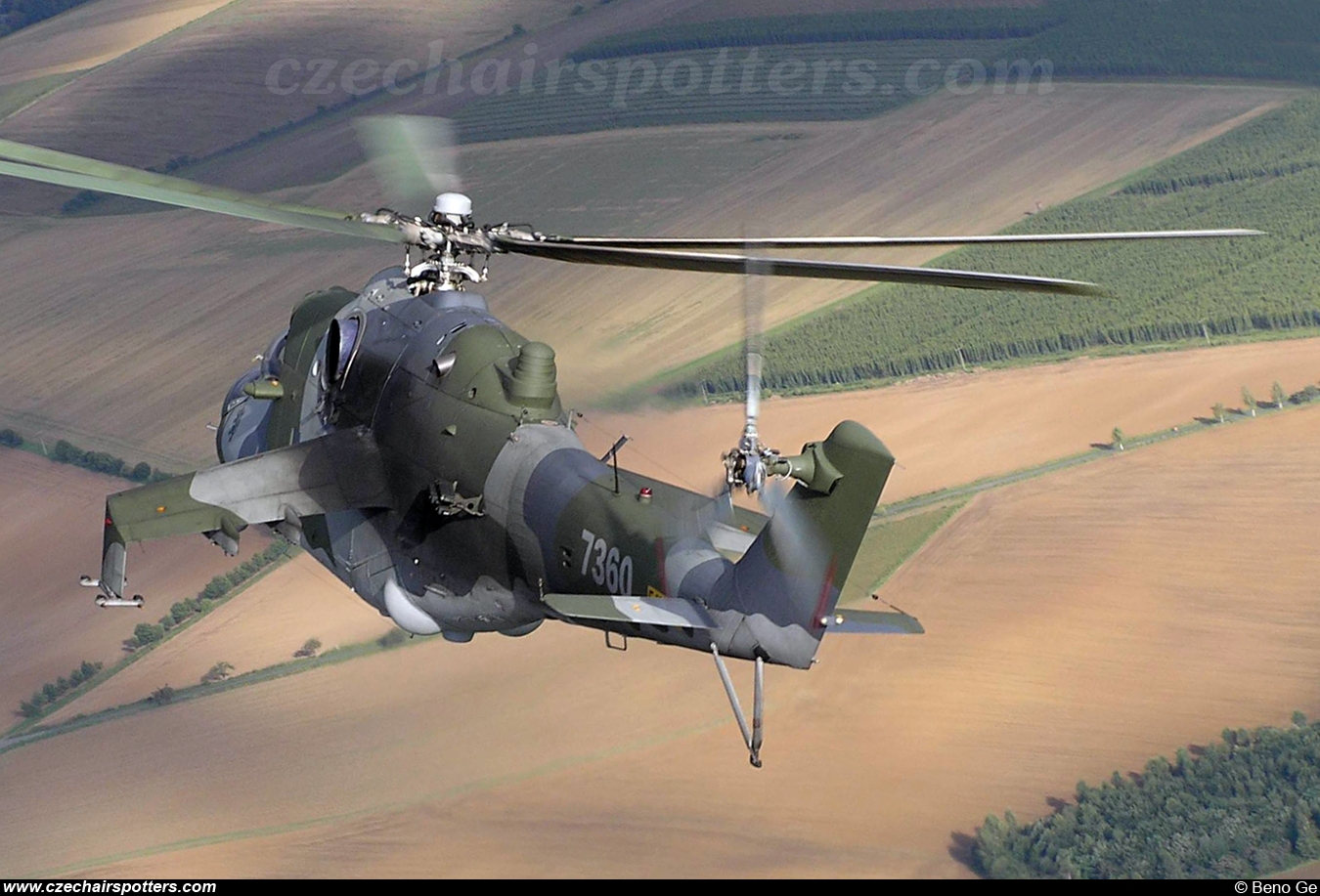 Czech - Air Force – Mil Mi-24V Hind 7360