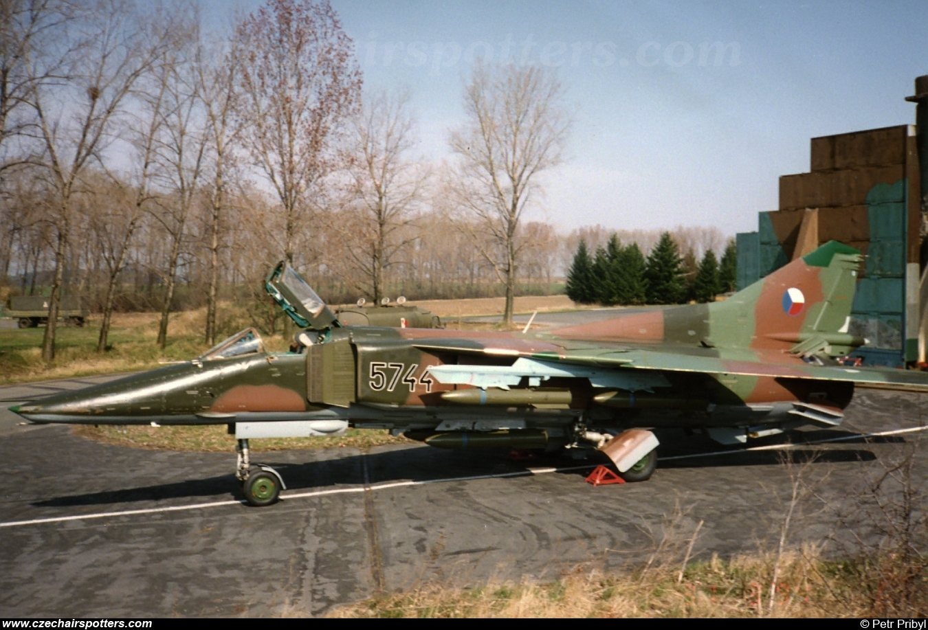 Czech - Air Force – Mikoyan-Gurevich MiG-23B/BN Flogger F/H 5744