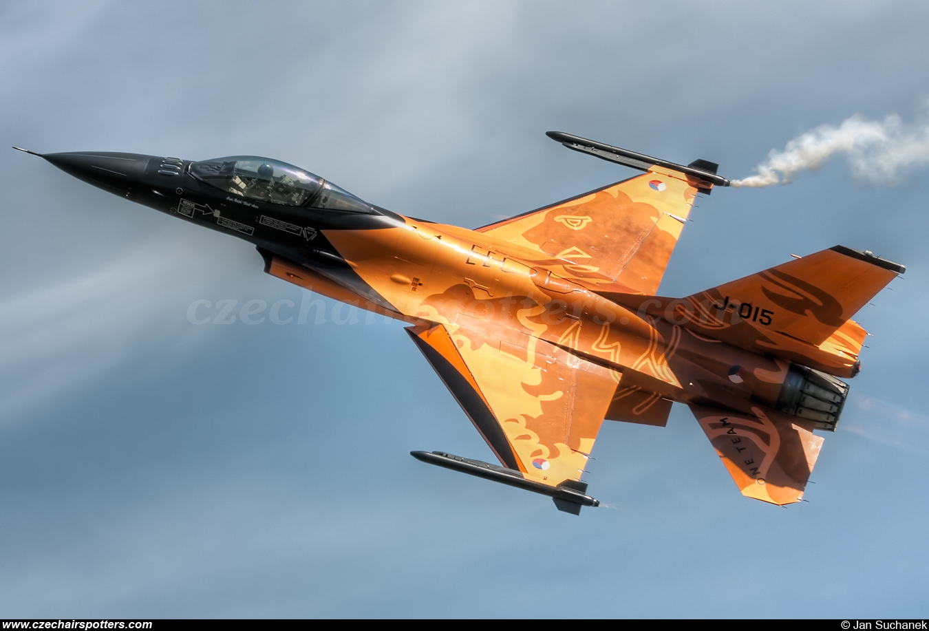Netherlands - Air Force – Fokker F-16AM Fighting Falcon J-015