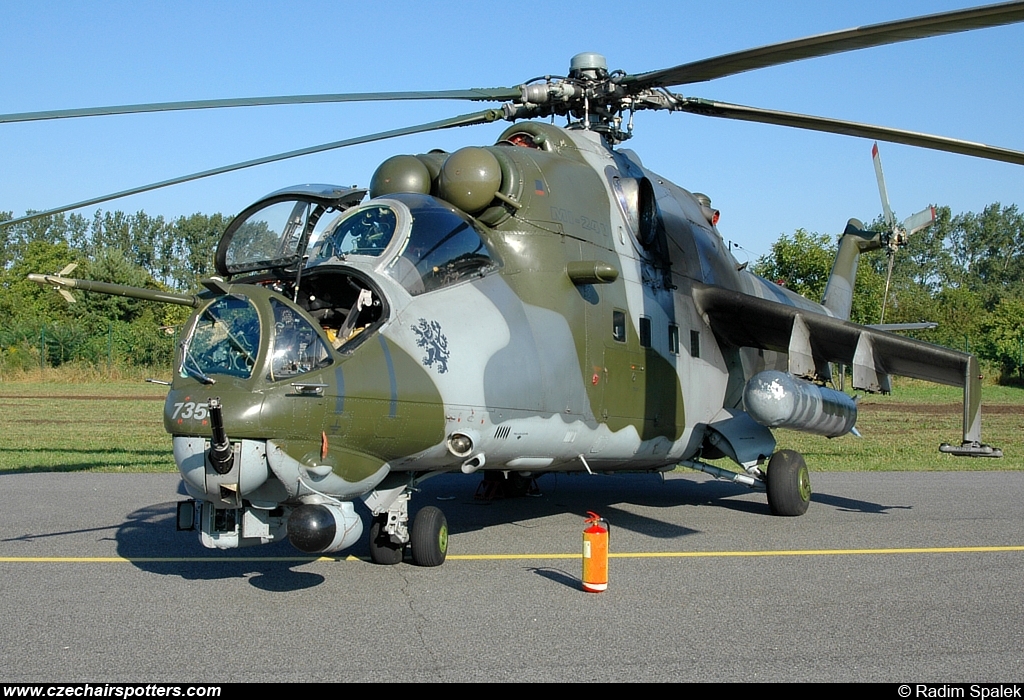 Czech - Air Force – Mil Mi-24V Hind 7354