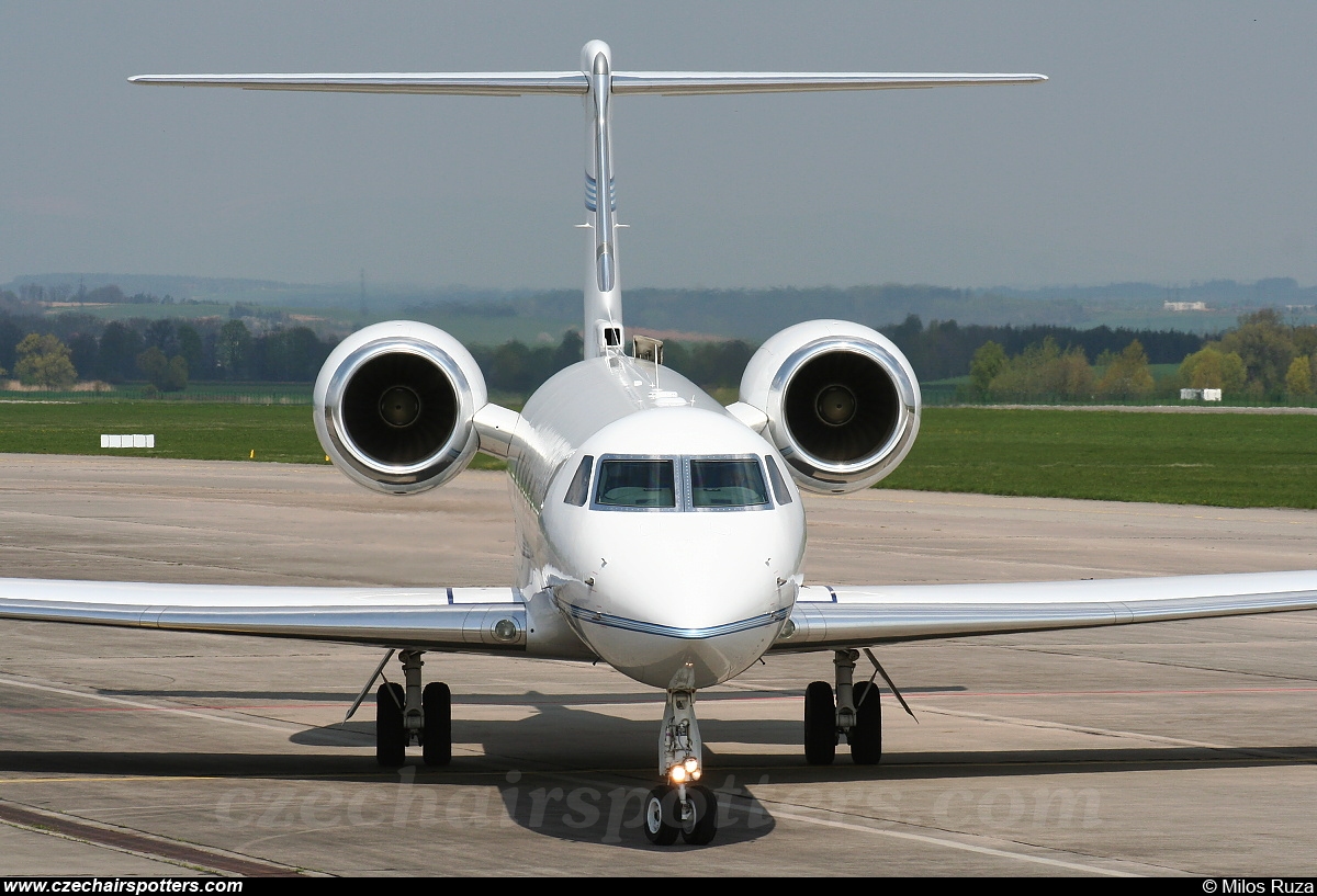 Vesey Air – Gulfstream Aerospace Gulfstream V N127GG