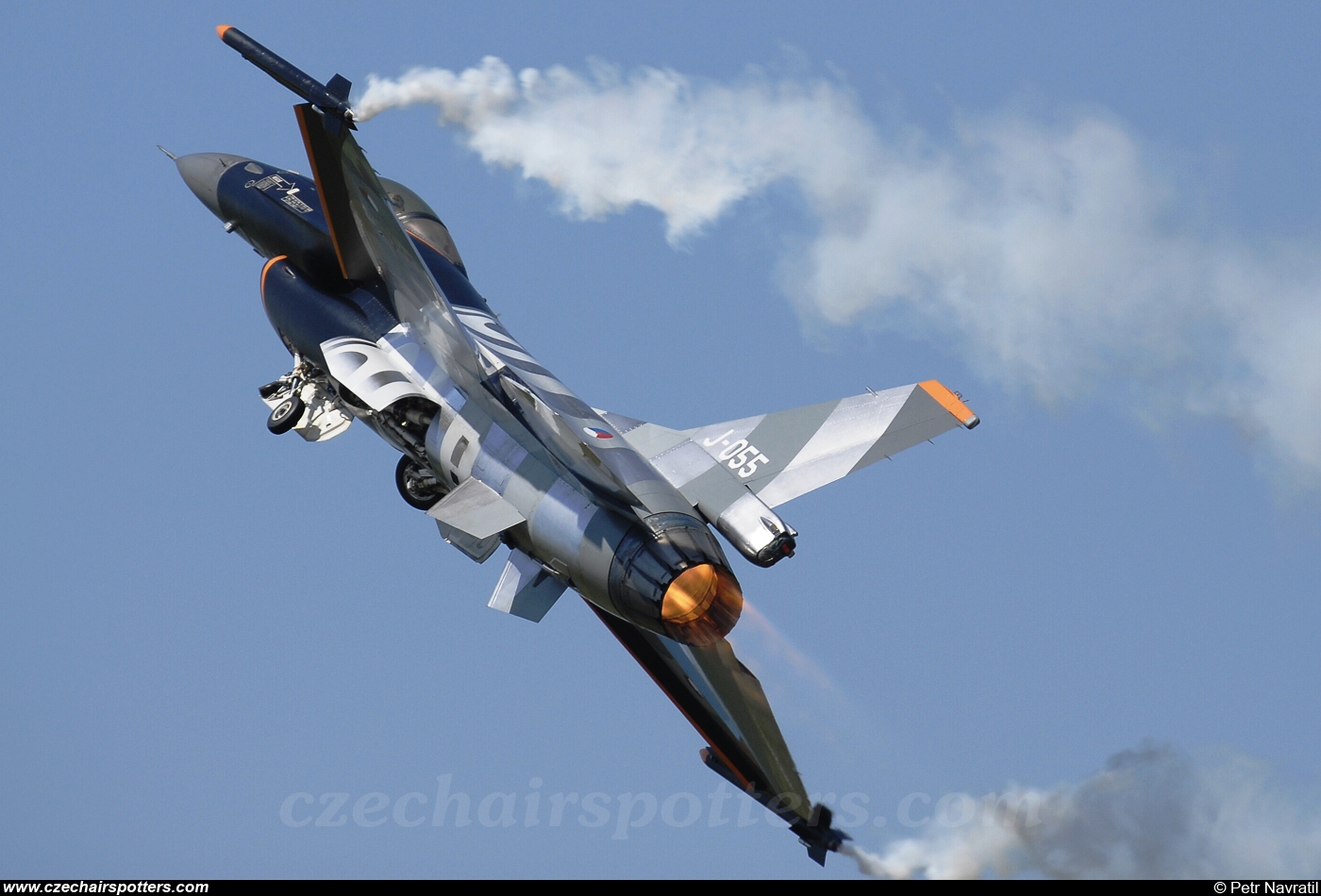 Netherlands - Air Force – Fokker F-16AM Fighting Falcon J-055  