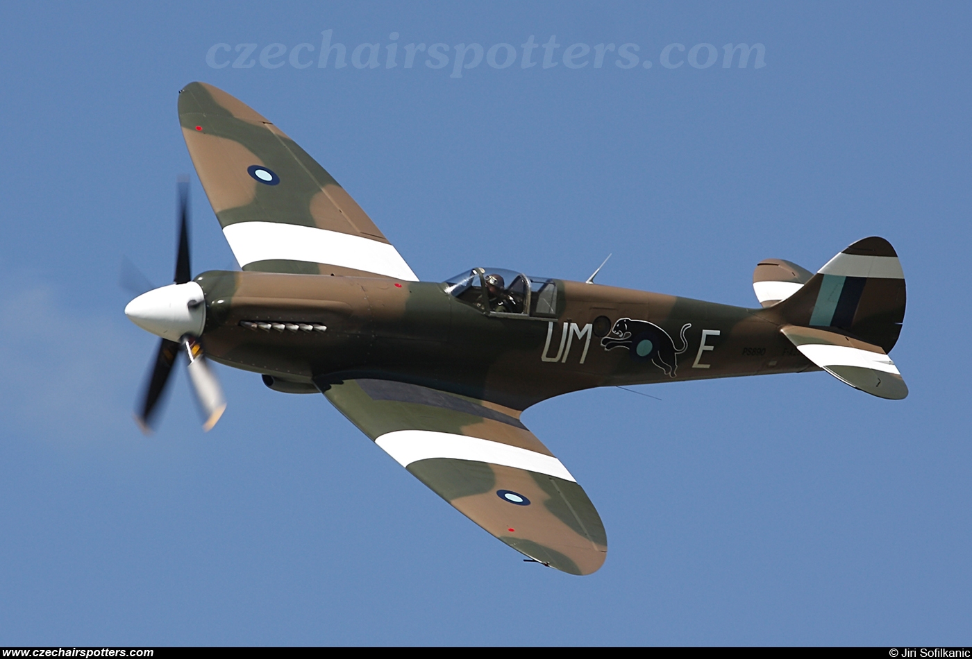 Jacquard collection – Supermarine Spitfire Mk XIX F-AZJS / PS890/