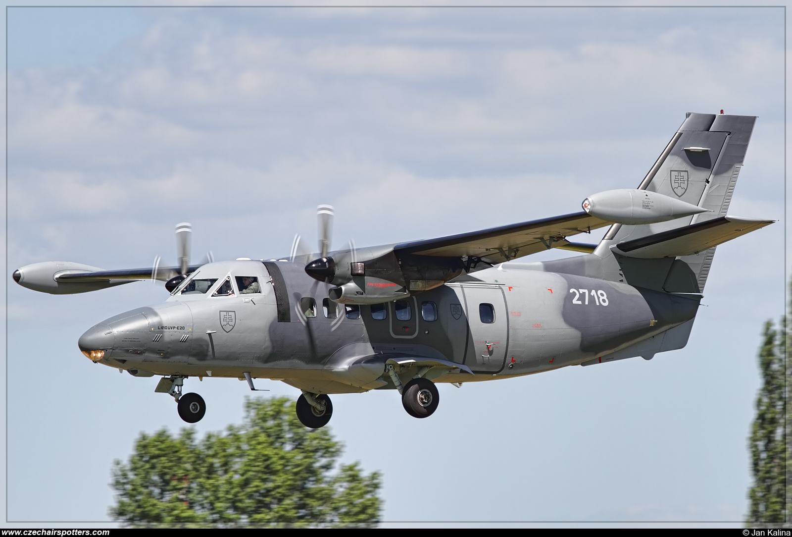 Slovakia - Air Force – Let L-410UVP-E Turbolet  2718