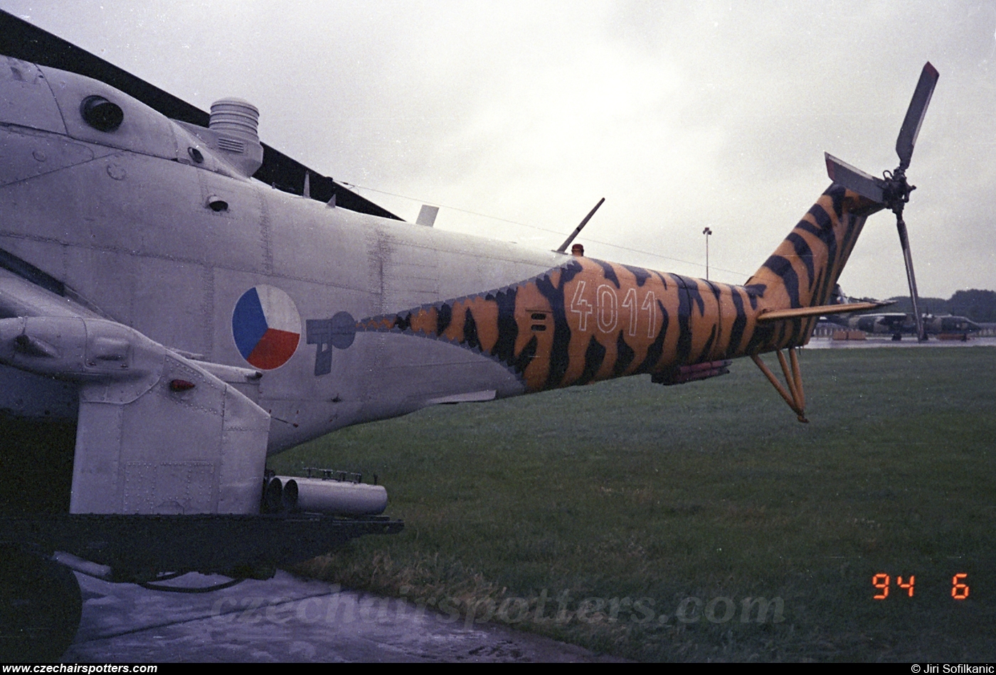 Czech - Air Force – Mil Mi-24D Hind 4011