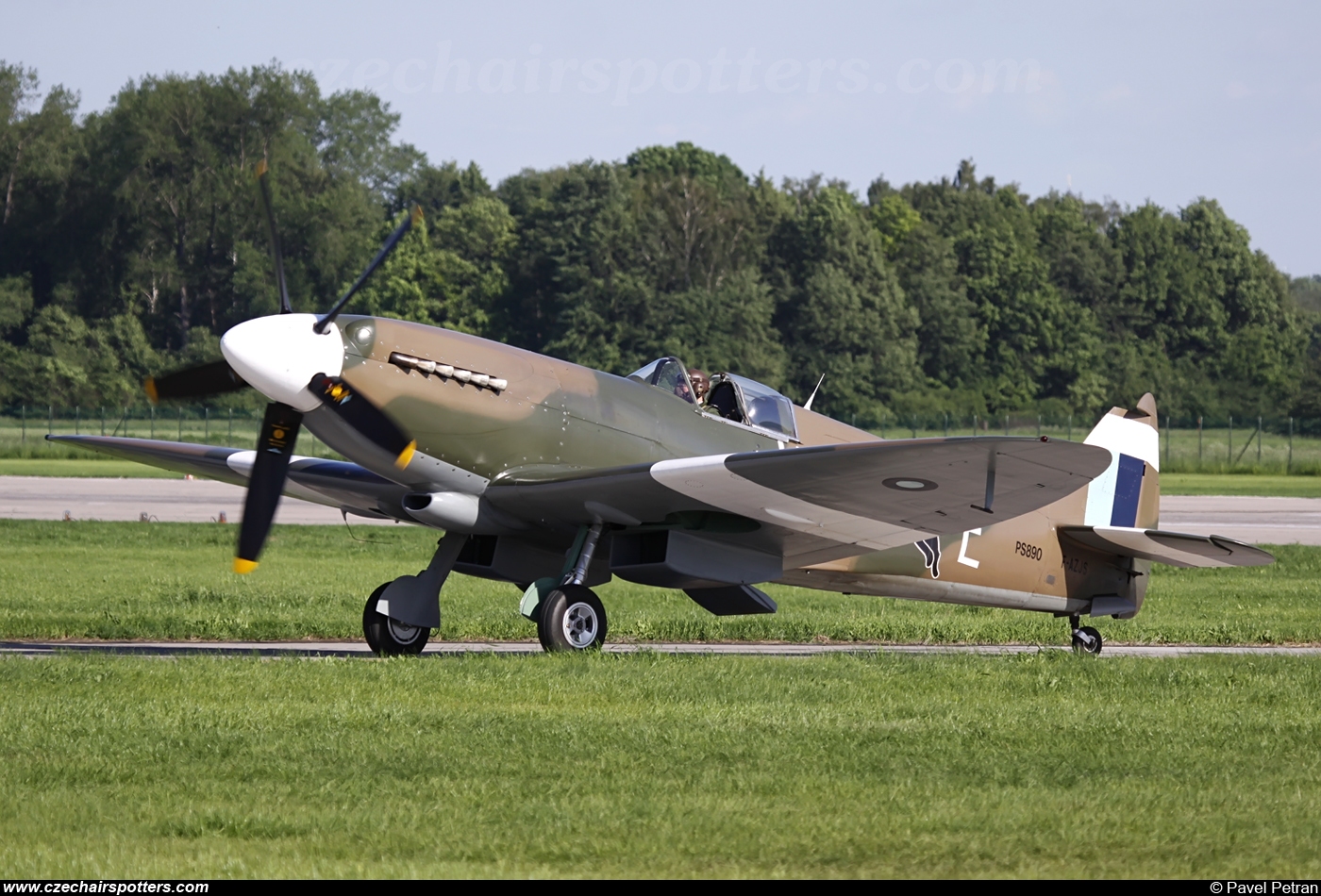 Jacquard collection – Supermarine Spitfire Mk XIX F-AZJS/ PS890/ UM-E/