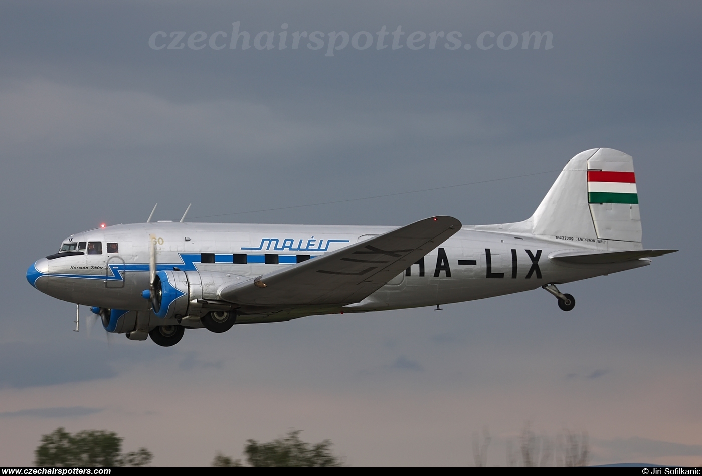 Gold Timer Foundation – Lisunov Li-2T HA-LIX