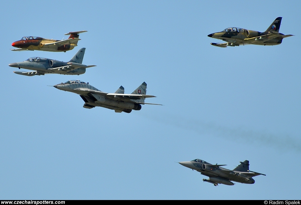 private – Aero L-29 Delfin OK-AJW