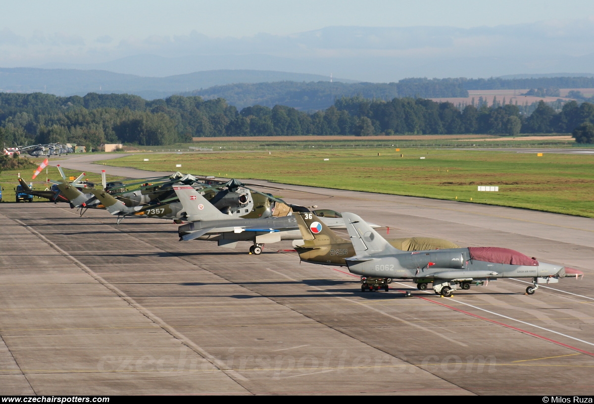 Airport – Aero L-159A Alca APRON