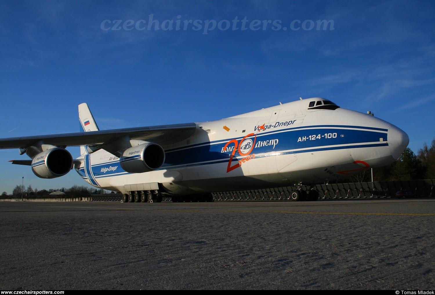 Volga-Dnepr Airlines – Antonov An-124-100 Ruslan  RA-82081