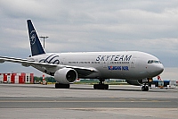 Korean Air (KAL) – Boeing B777-2B5/ER HL7733