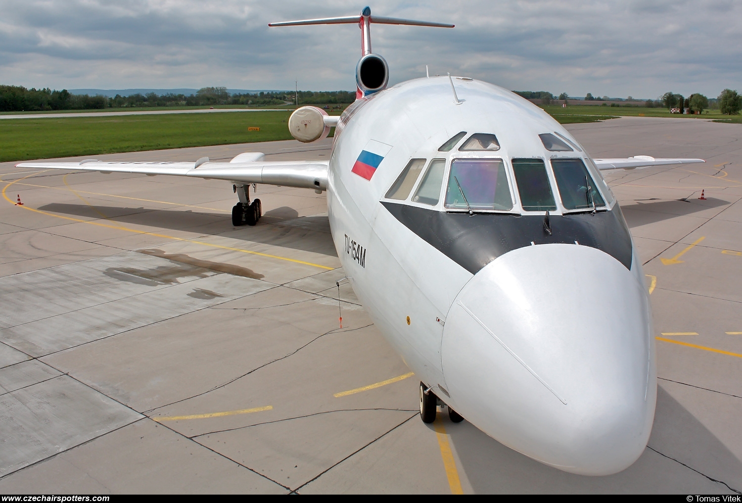 Kavminvodyavia  – Tupolev Tu-154M RA-85792