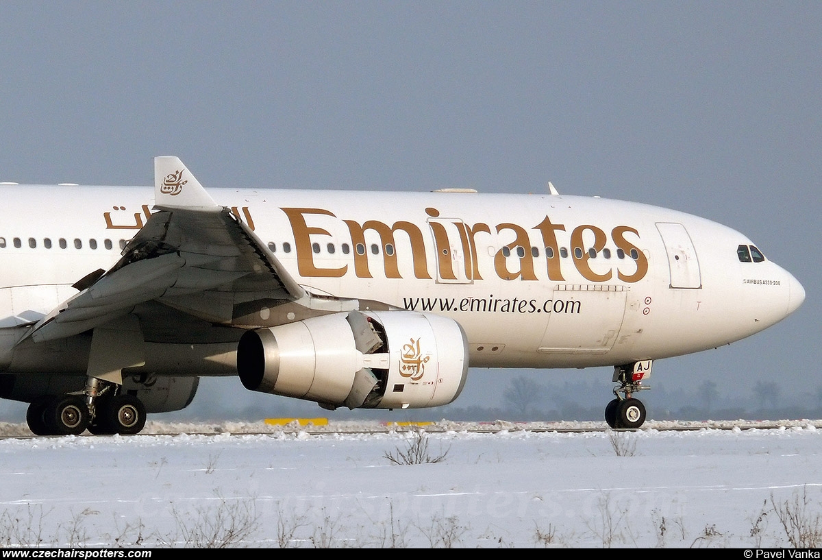 Emirates Airlines – Airbus A330-243 A6-EAJ