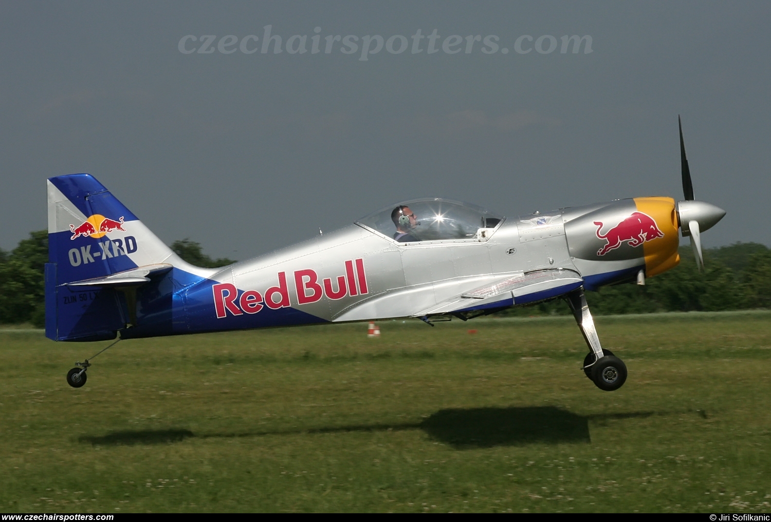 The Flying Bulls Aerobatics Team – Zlin Z-50LX OK-XRD