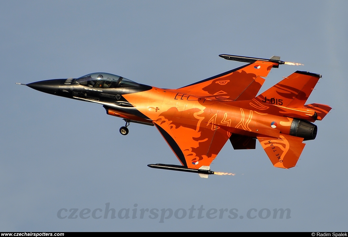 Netherlands - Air Force – Fokker F-16AM Fighting Falcon J-015