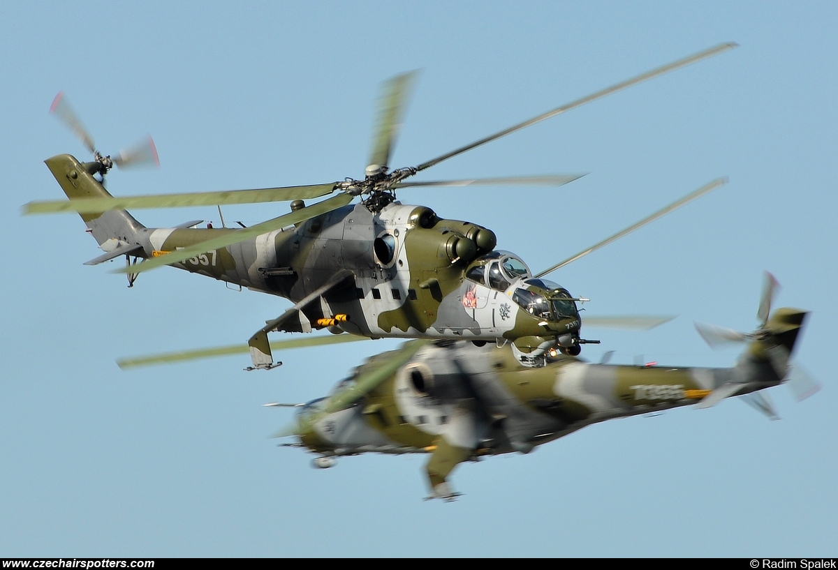 Czech - Air Force – Mil Mi-24V Hind 7357