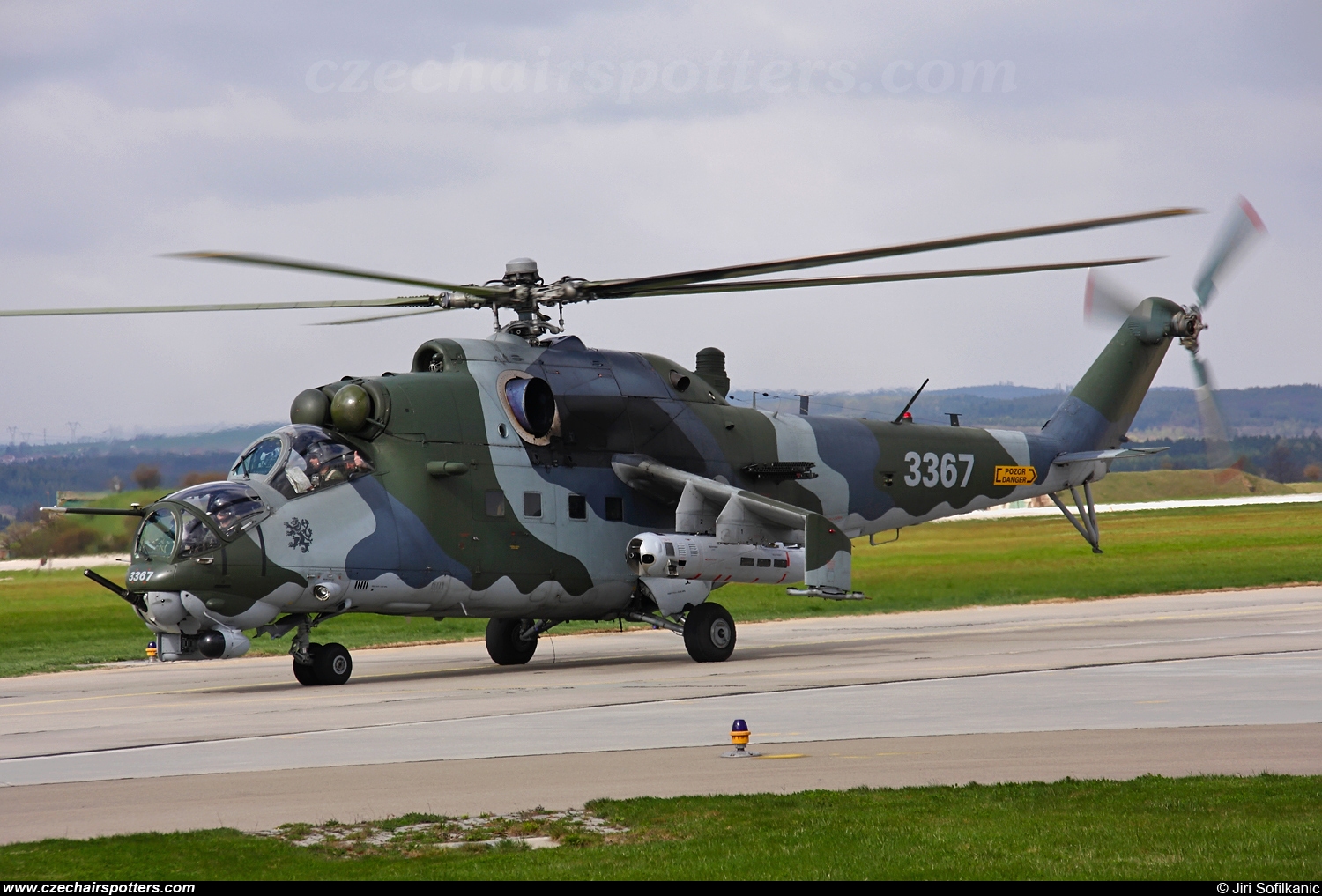 Czech - Air Force – Mil Mi-24V Hind 3367