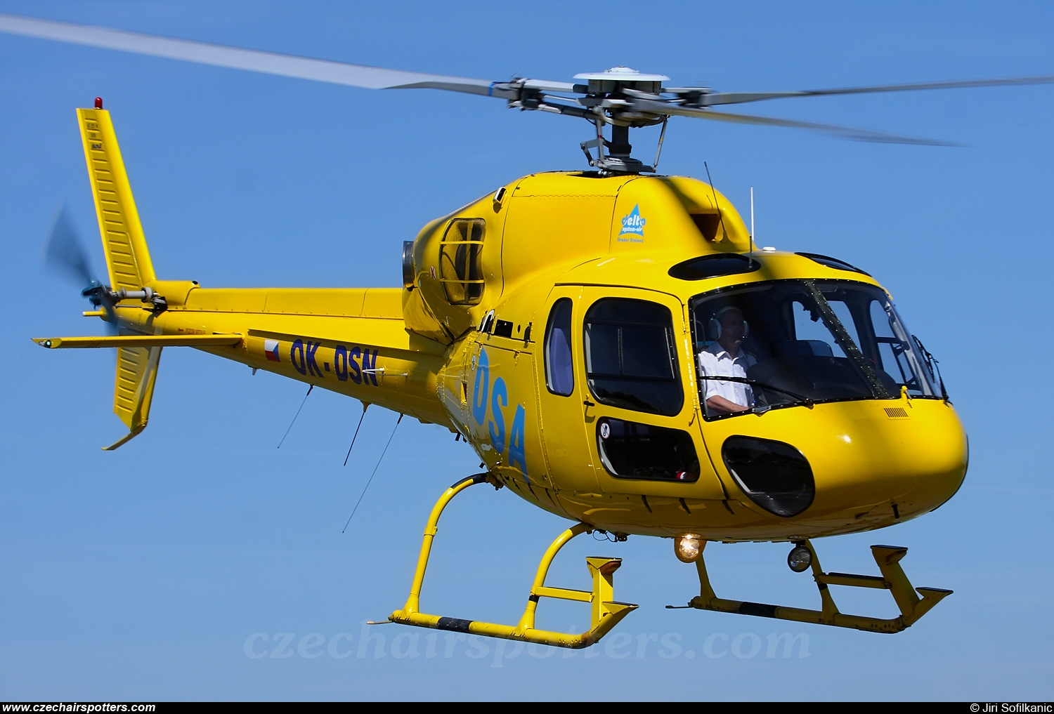 Delta System-AIR a.s. – Aerospatiale AS-355F-2 Ecureuil 2 OK-DSN