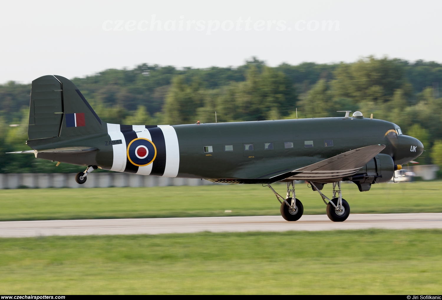 UK - Air Force – Douglas C-47A Dakota Mk.III ZA947