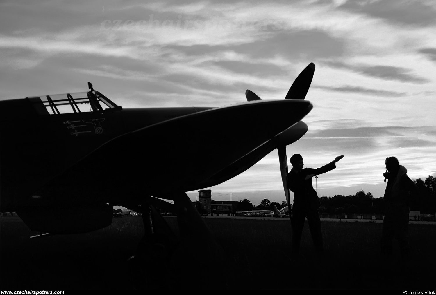 UK - Air Force – Hawker Hurricane Mk IIC LF363 / YB-W