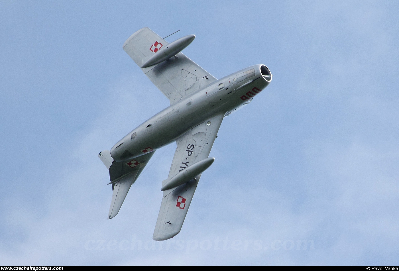 Polskie Orly – Mikoyan-Gurevich MiG-15UTI Midget (PZL-Mielec SBLim-2 ) SP-YNZ