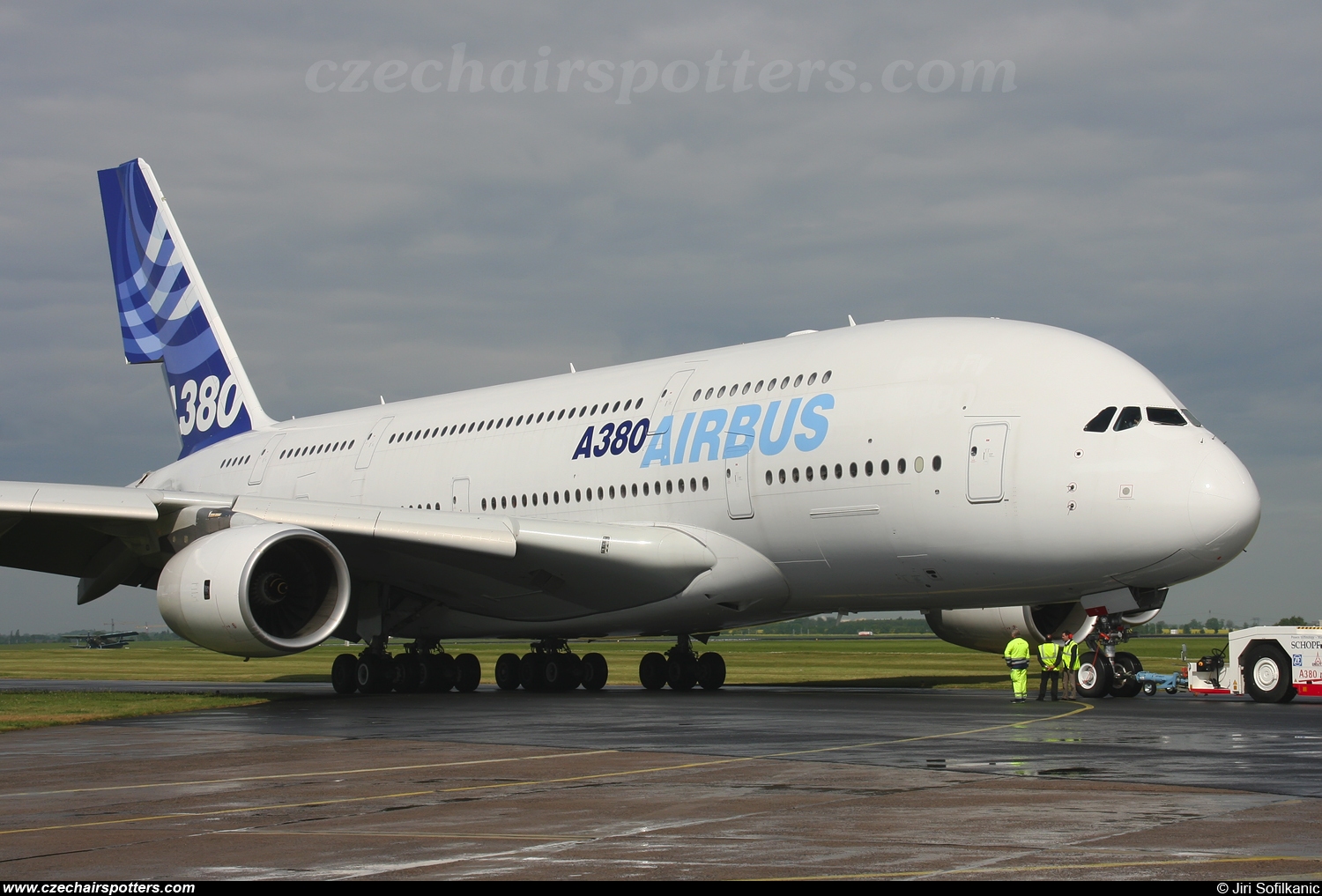 Airbus Industrie – Airbus A380-841 F-WWDD