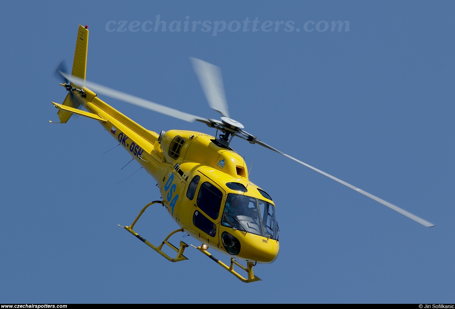 Delta System-AIR a.s. – Aerospatiale AS-355F2 Ecureuil 2 OK-DSN