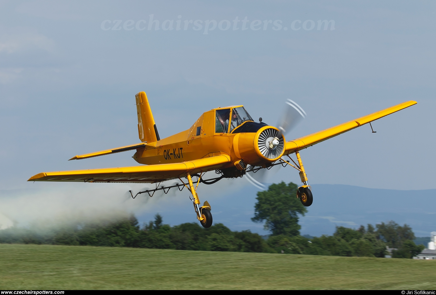 Agroair – Zlin Z-37A-2 Cmelak OK-KJT