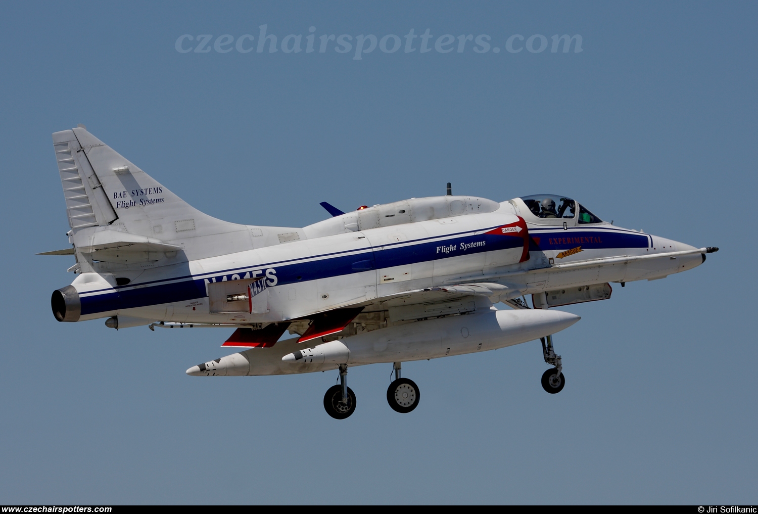 BAE Systems Flight Systems – McDonnell Douglas A-4N Skyhawk N431FS