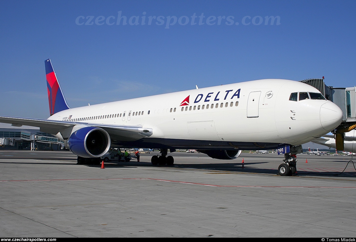 Delta Air Lines – Boeing B767-332/ER N191DN / 191