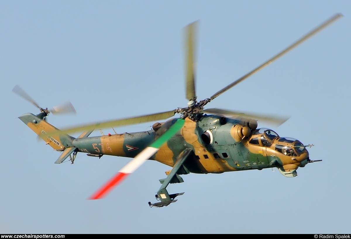 Hungary - Air Force – Mil Mi-24D Hind 574