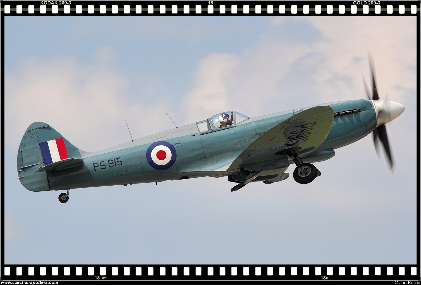 UK - Air Force – Supermarine Spitfire Mk PR XIX PM631