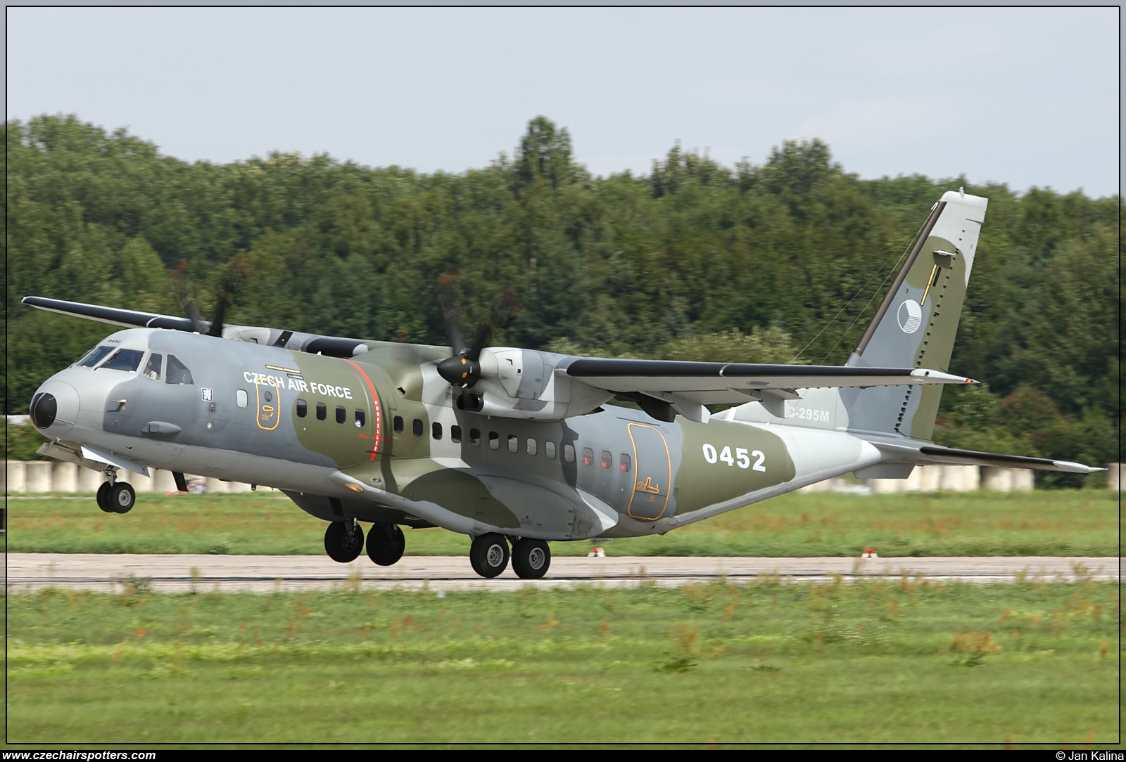 Czech - Air Force – CASA C-295M 0452