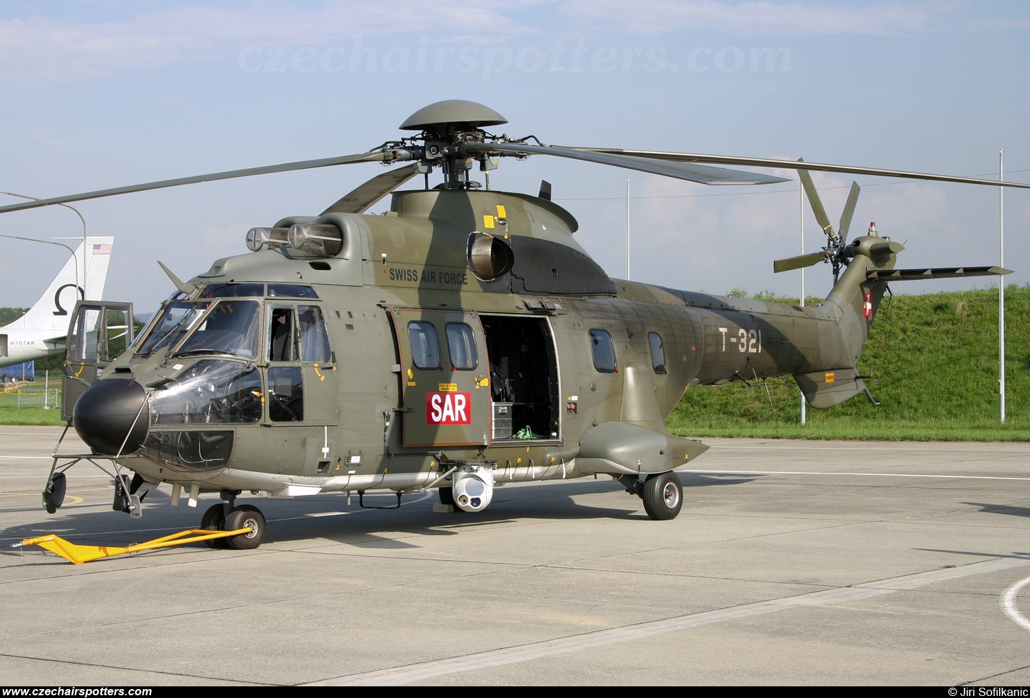 Switzerland - Air Force – Aerospatiale TH89 Super Puma (AS-332M1) T-321